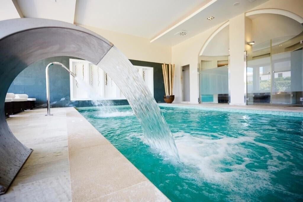 Картинка Grupotel Macarella Suites & SPA 4*