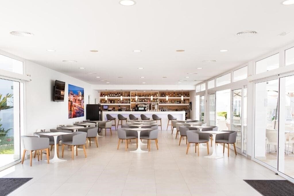 Картинка Sagitario Menorca Mar (Adults Only) 3*