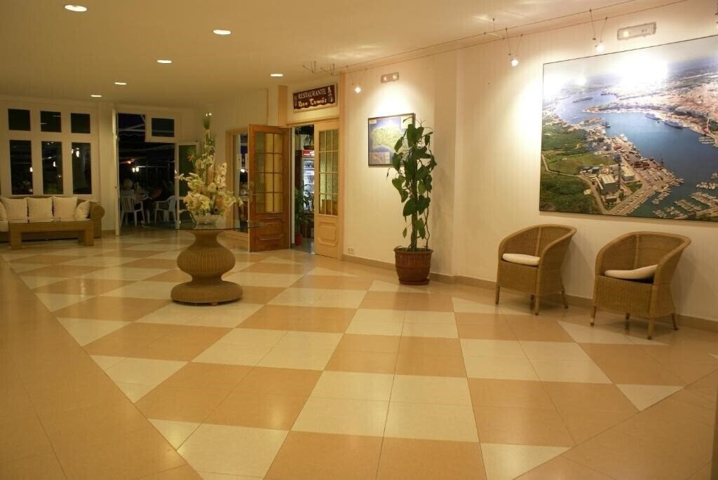 Картинка Vistamar Apts апартаменты