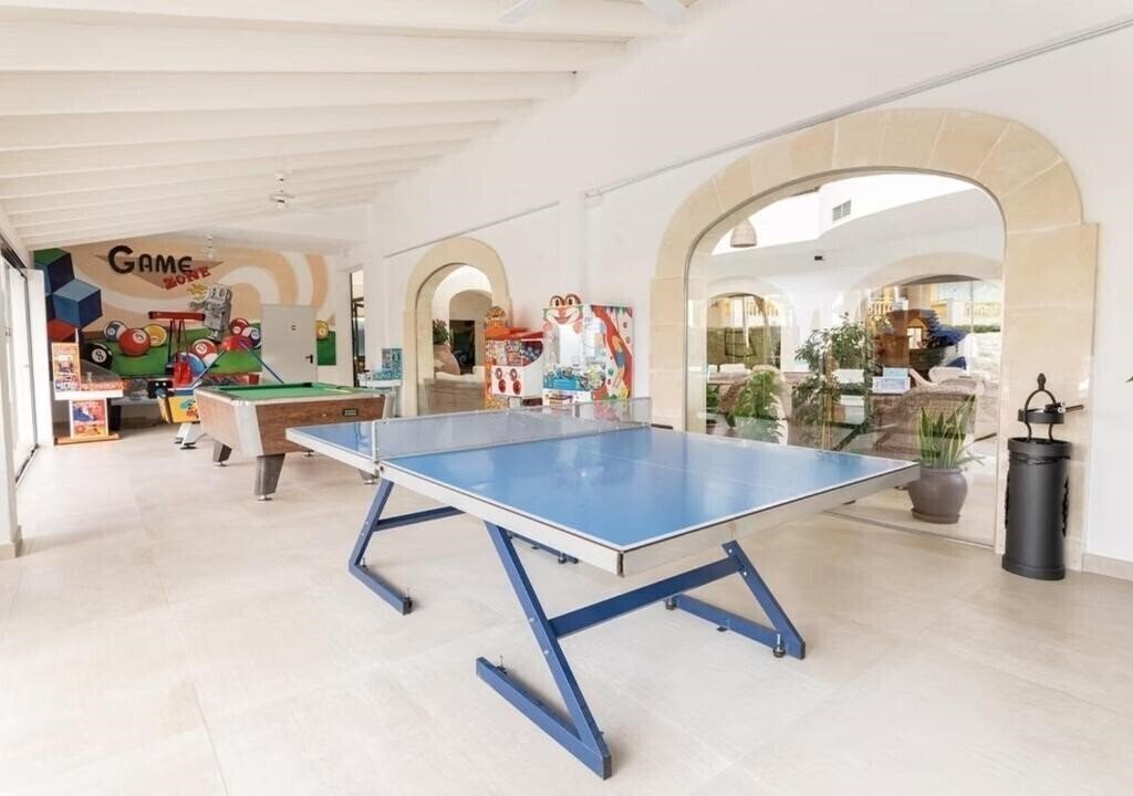 Картинка Royal Son Bou Family Club 4*