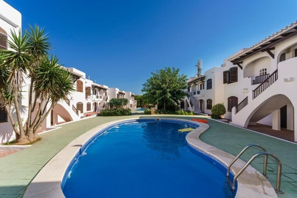 Отель Apartamentos Posidonia 4*