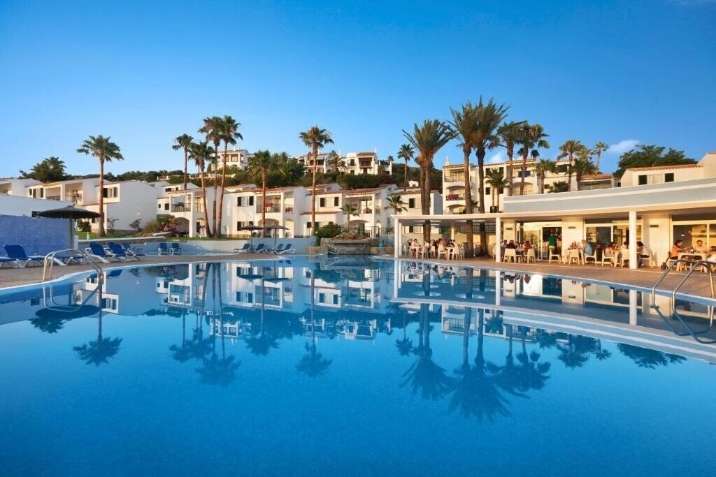 Готель Apartments Trh Tirant Playa 4*