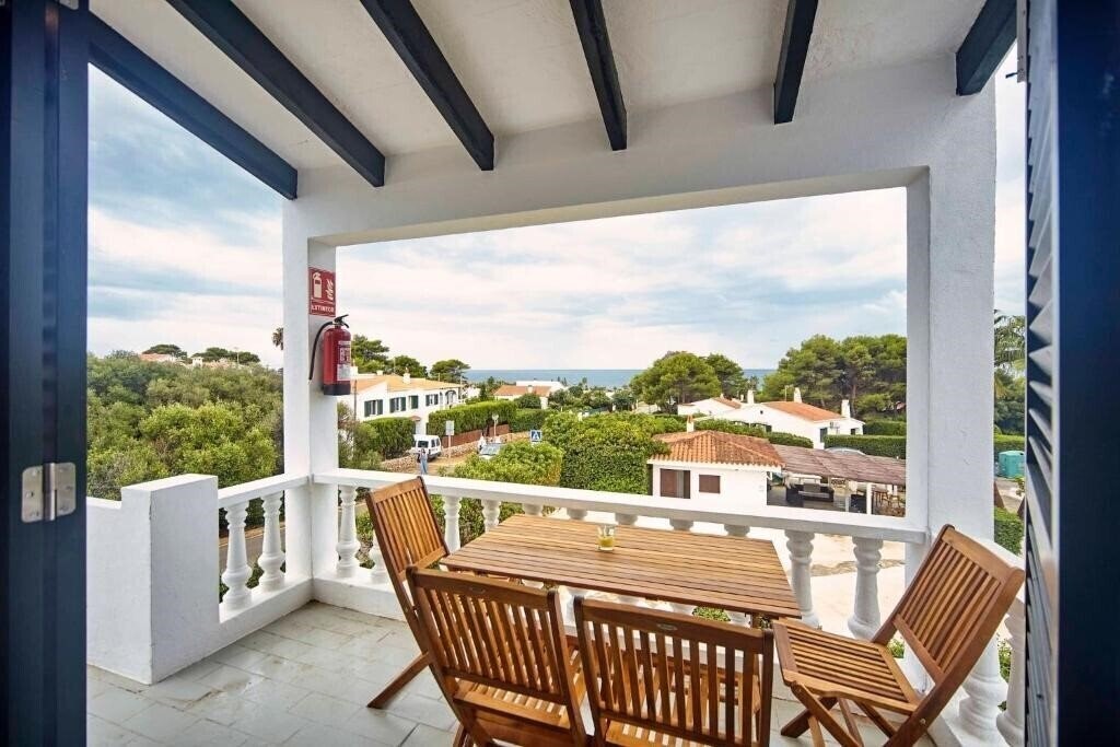 Готель Binibeca Mar 2*