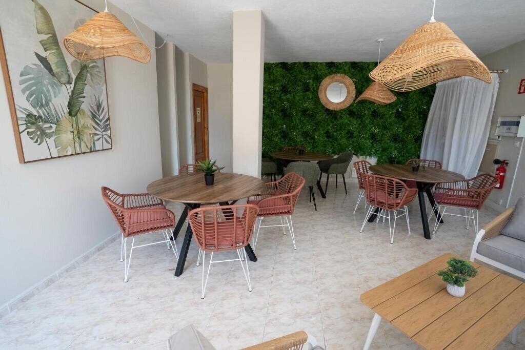 Картинка Cabo De Banos 3*