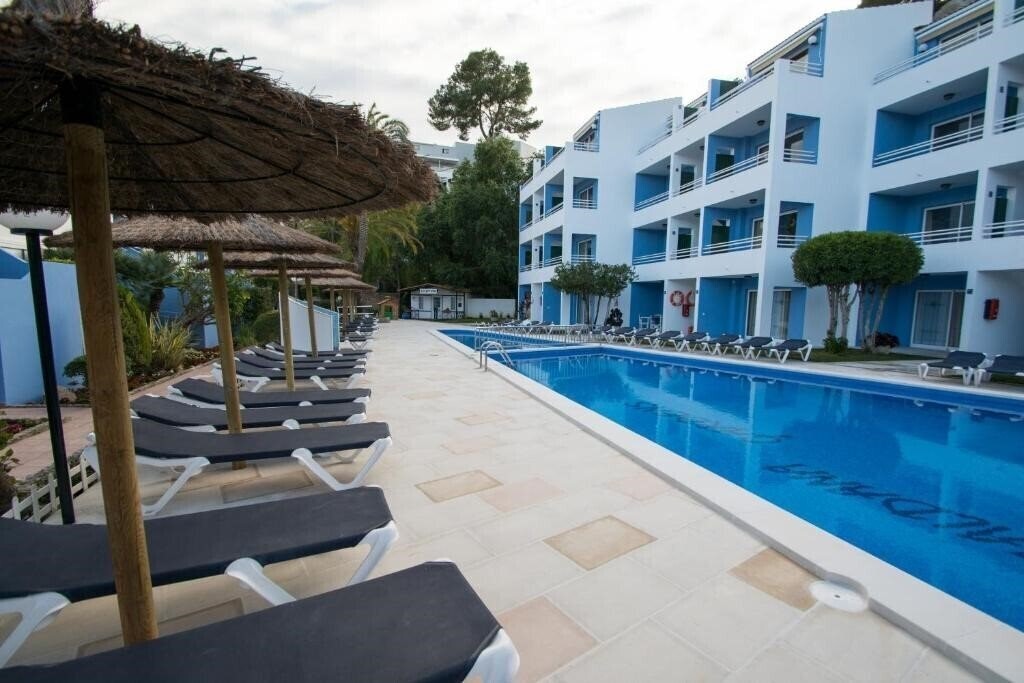 Фото Galdana Gardens 2*