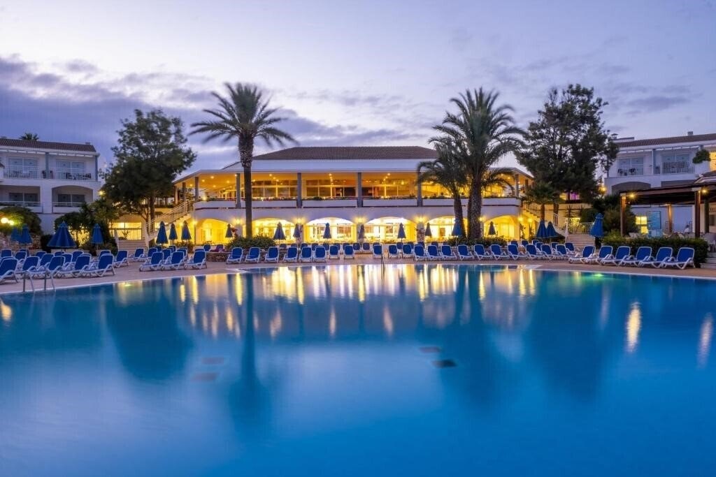 Готель Sagitario Princesa Playa 4*