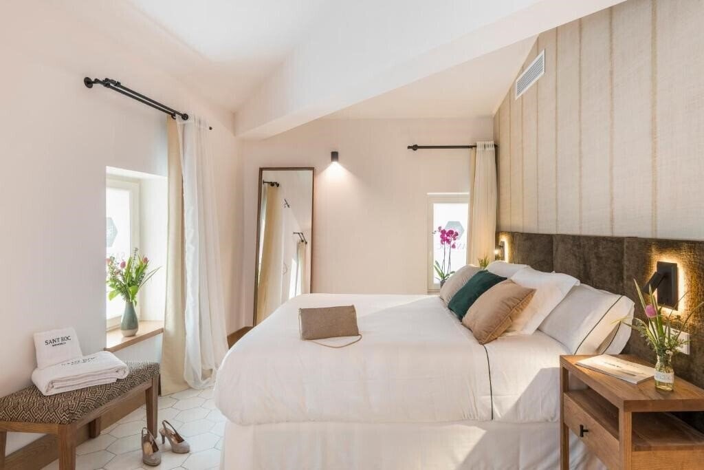 Фотографія Boutique Hotel Sant Roc & SPA 4*