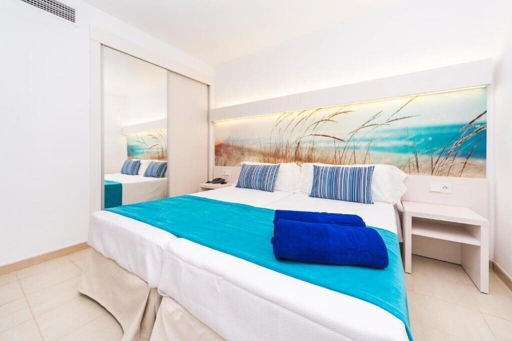 Фото Globales Lord Nelson Apartamentos 3*