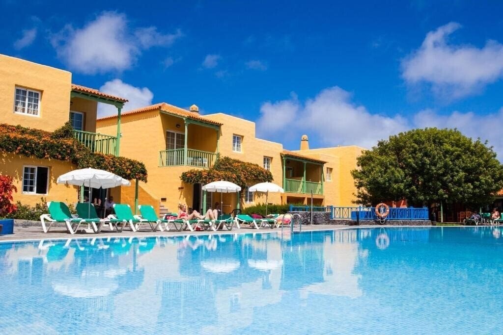 Картинка La Caleta Apartamentos 3*