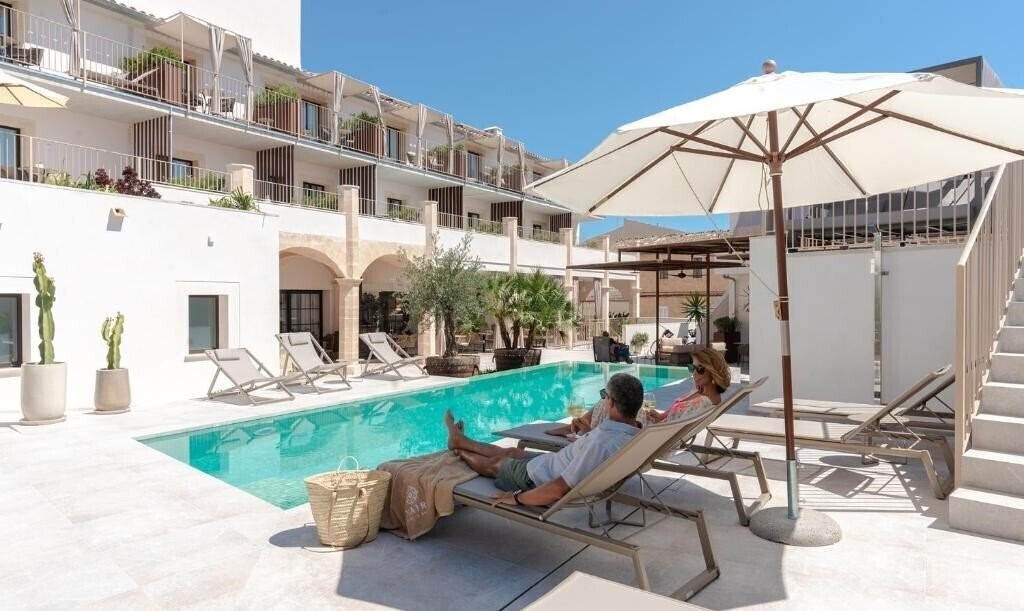 Фото Ynaira Hotel & SPA 4*