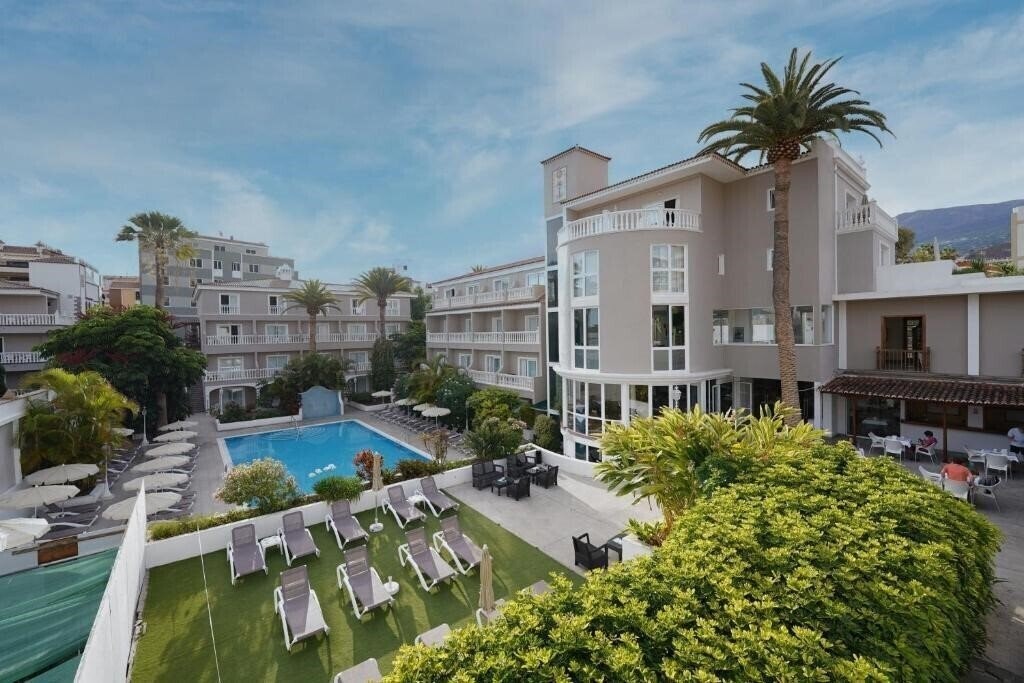Готель RF San Borondon 3*