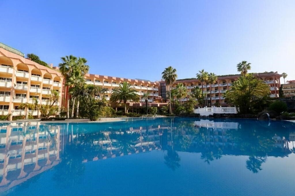 Готель Puerto Palace 4*