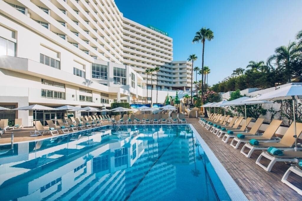 Фотография Iberostar Waves Bouganville Playa 4*