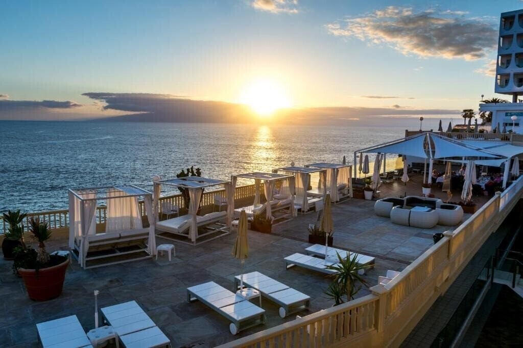 Фотография Pearly Grey Ocean Club 4*