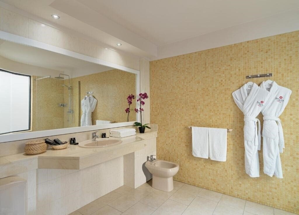 Готель Royal Sun 4*