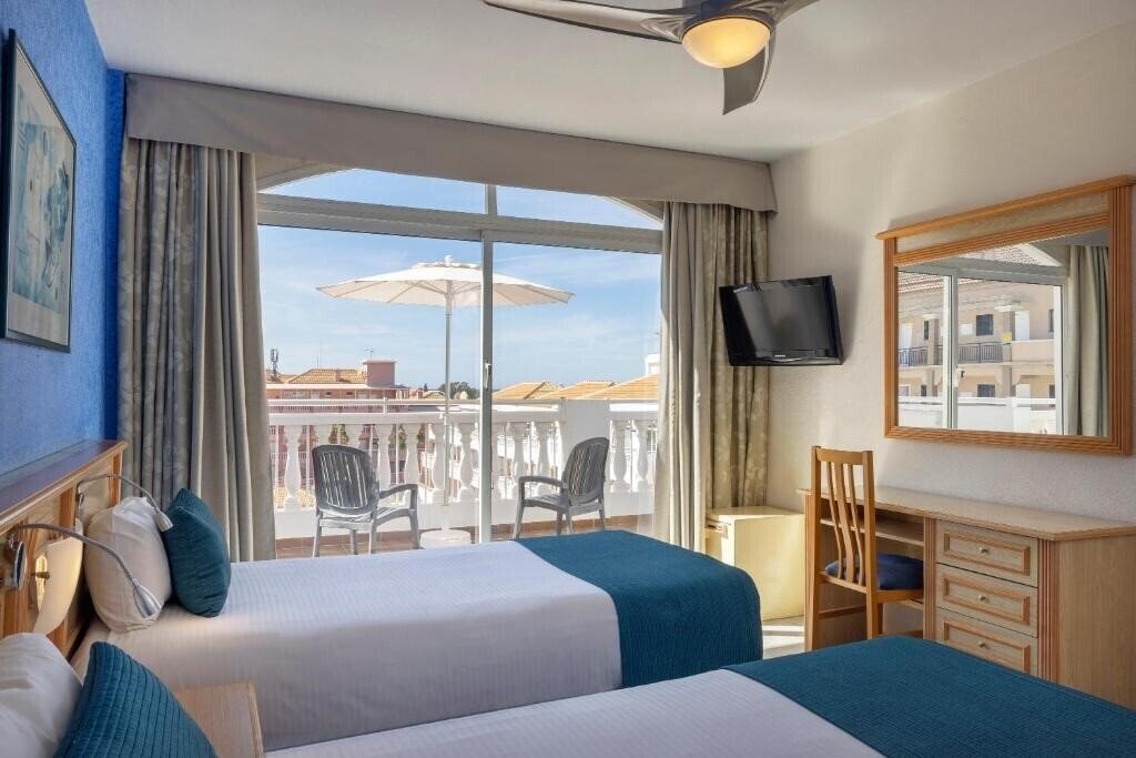 Фото Whala!Tenerife 3*