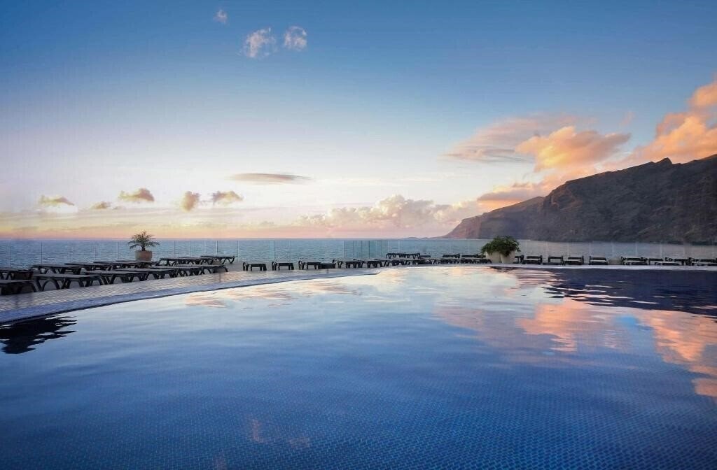 Картинка Barcelo Santiago 4*