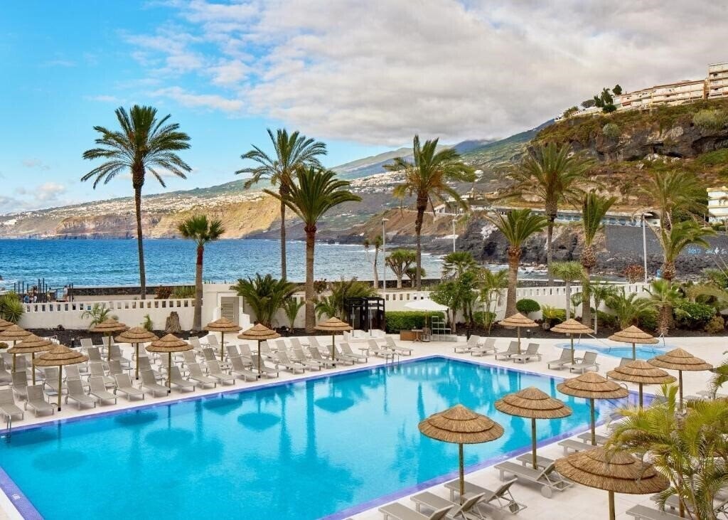 Готель Sol Costa Atlantis 4*