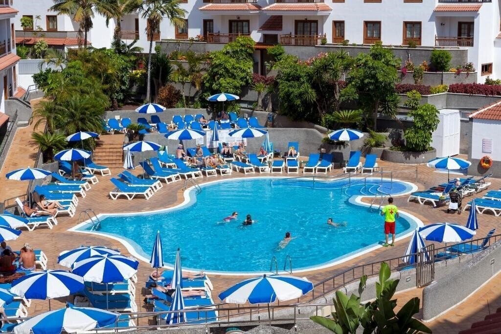 Готель Apartamentos Casablanca 3*