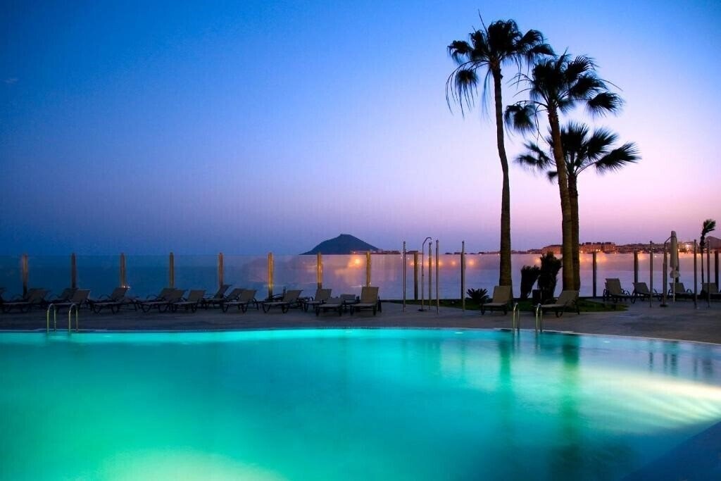 Готель Kn Hotel Arenas del Mar 4*