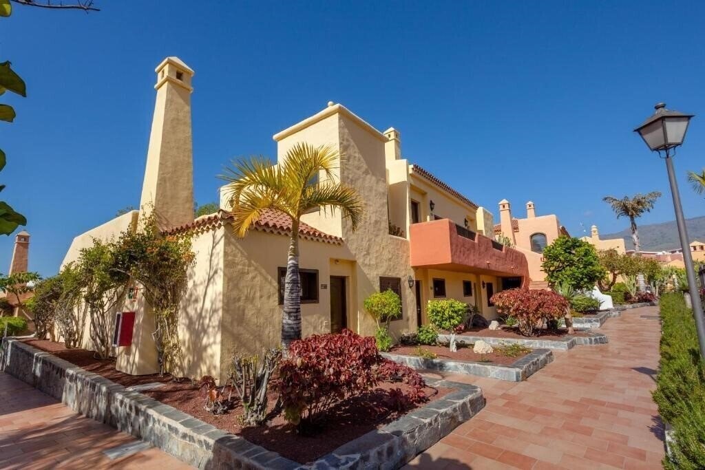 Картинка Tagoro Costa Adeje 4*