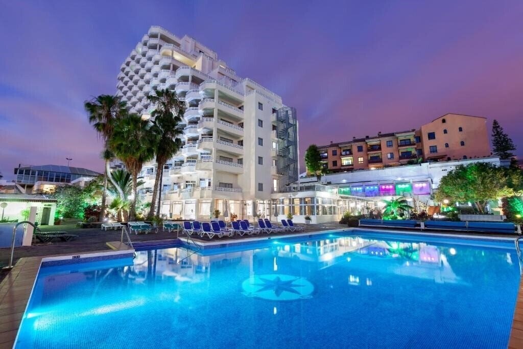 Готель Panoramica Garden 3*