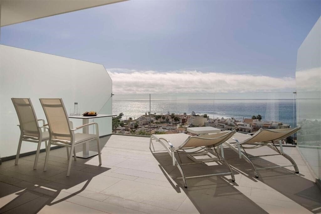 Фото Royal Hideaway Corales Beach 5*