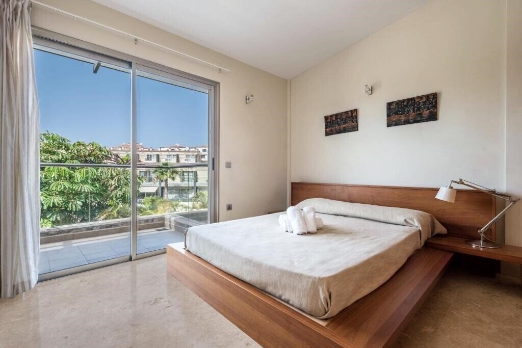 Фото Sun Bay Villas 3*