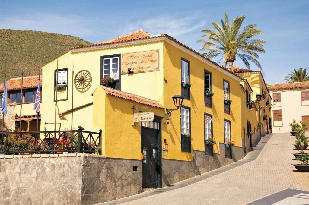 Отель Hotel Rural Senderos de Abona 3*