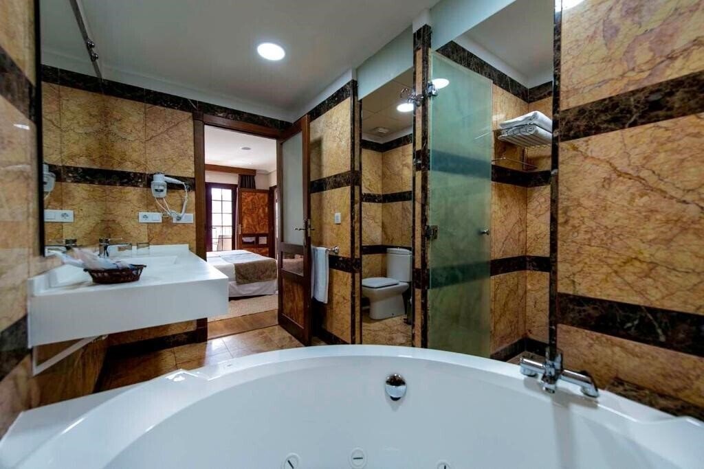 Фото Paradise Park Fun Lifestyle Hotel 4*