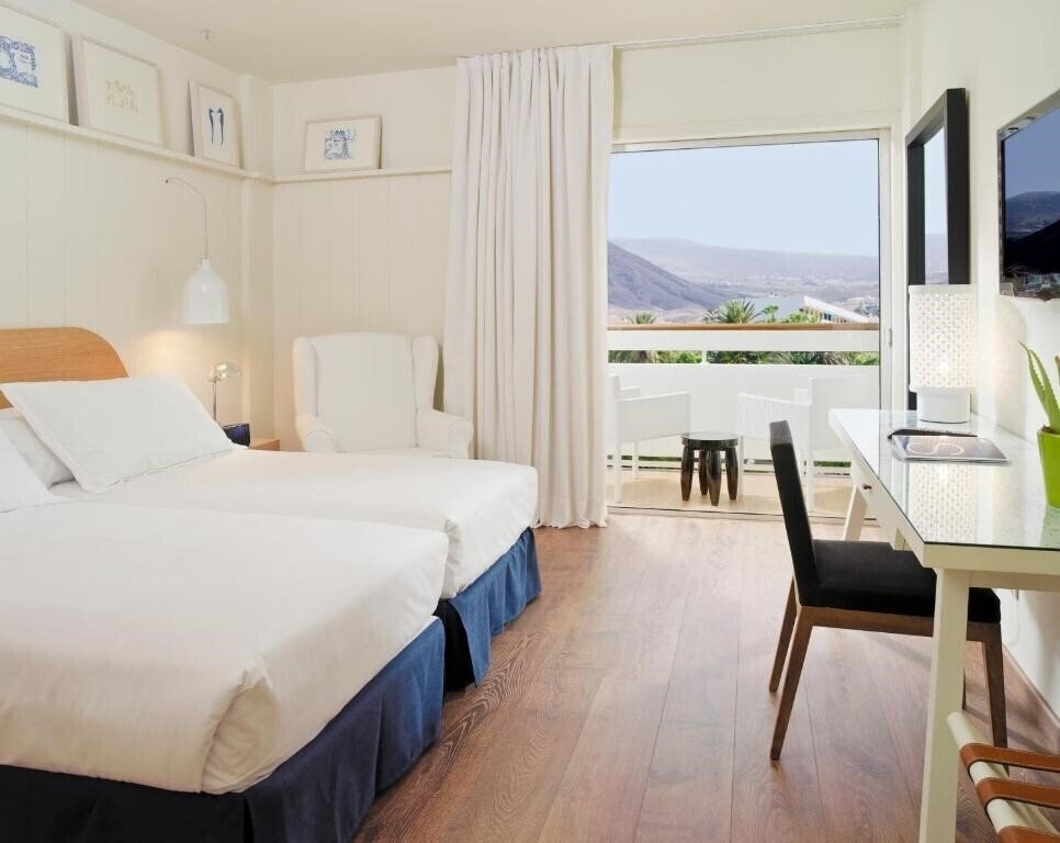 Готель H10 Big Sur 4*