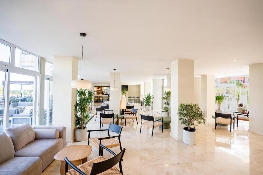 Фото Coral Ocean View 4*