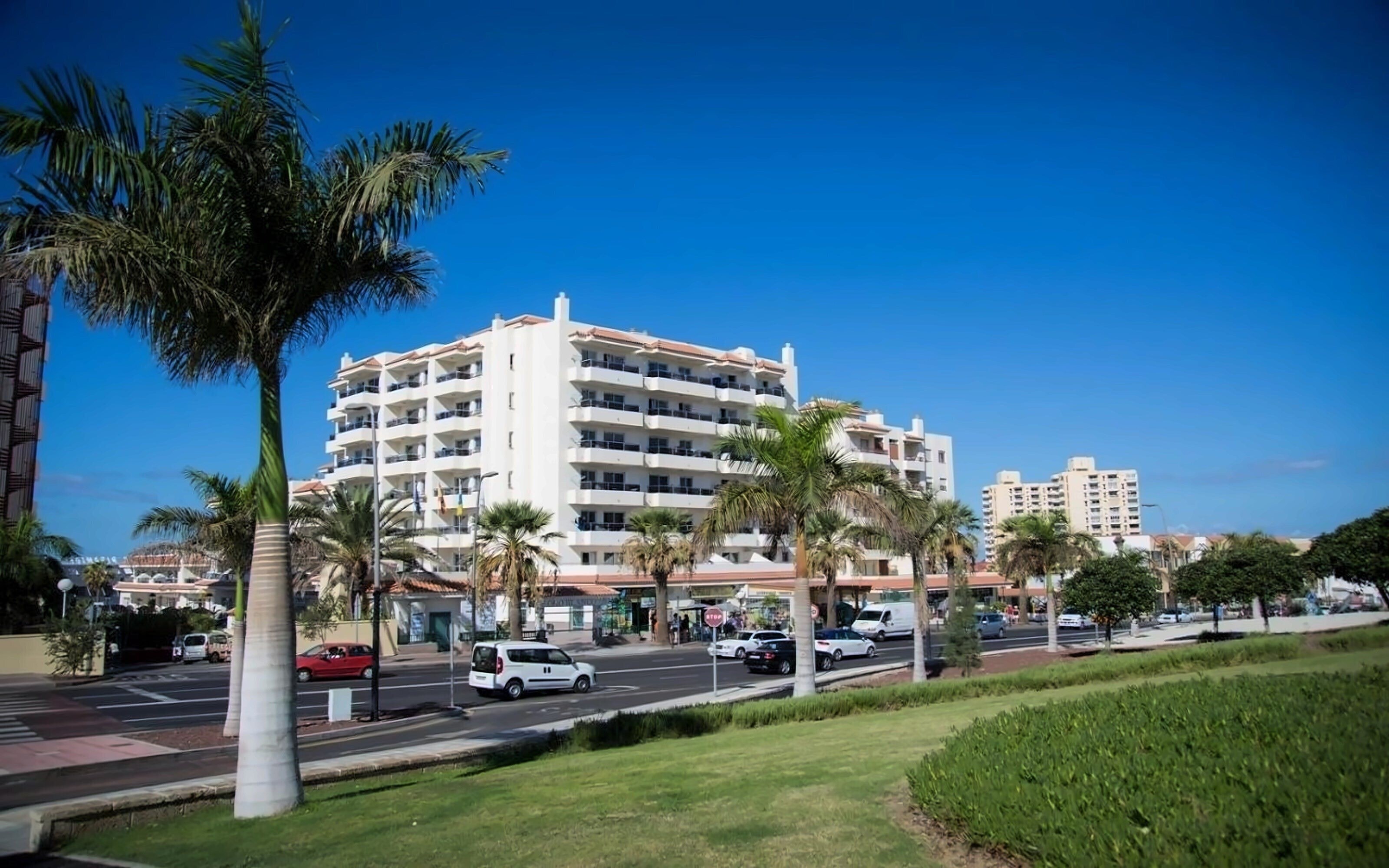 Готель Oro Blanco Apartments 2*