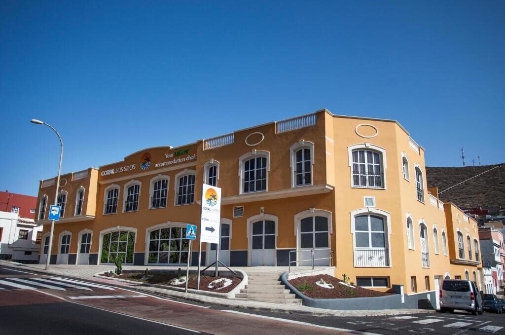 Отель Coral Los Silos Apart Hotel 3*