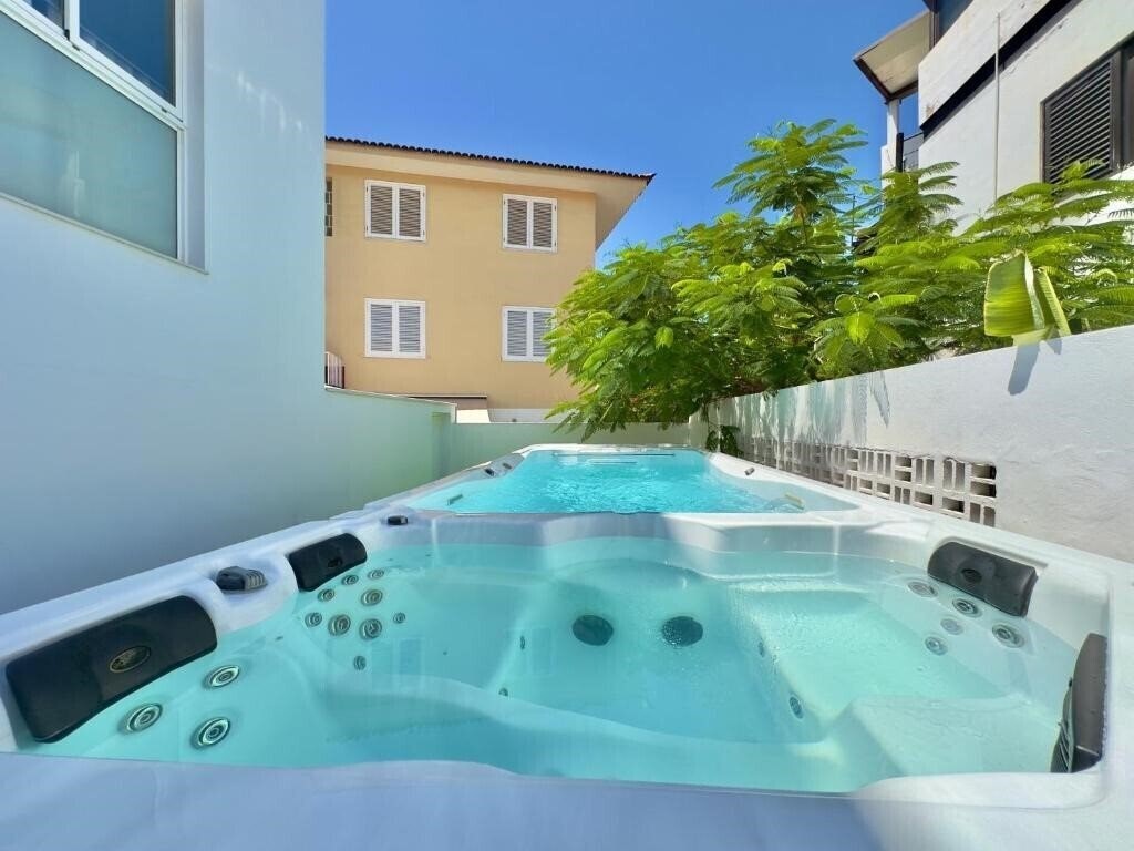 Фотографія The Blue Corner Apartments 3*