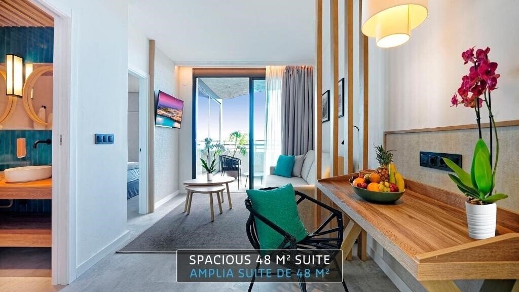 Картинка Hovima Suites Costa Adeje 4*