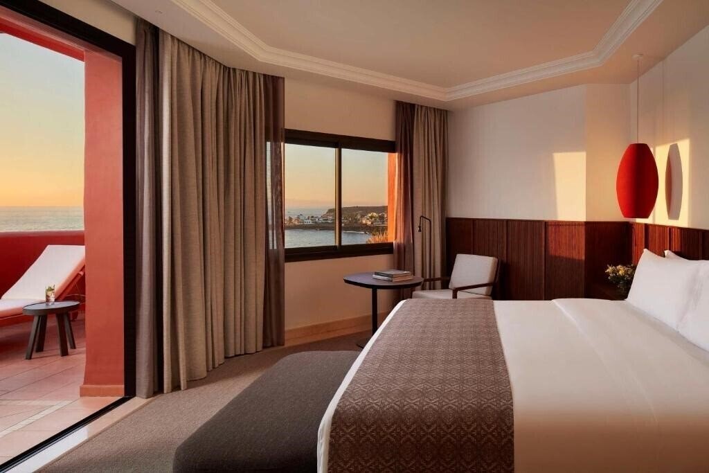 Фотография Tivoli La Caleta Tenerife Resort 5*