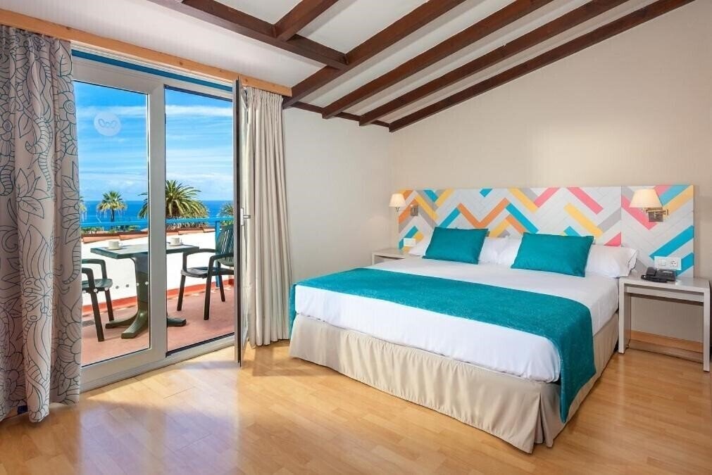 Фото O7 Tenerife 4*