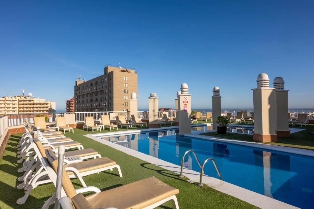 Отель GF Noelia 3*
