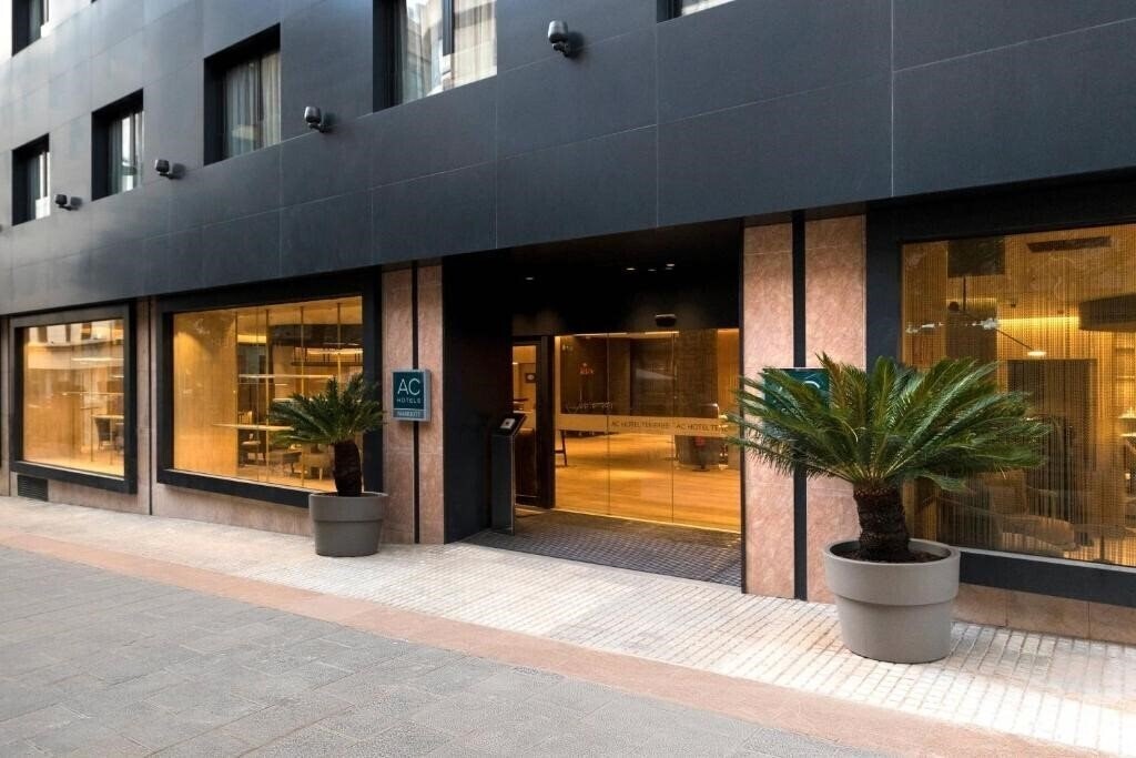 Изображение AC Hotel Tenerife by Marriott 4*