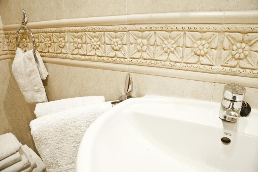 Готель Apartamentos Carolina 3*