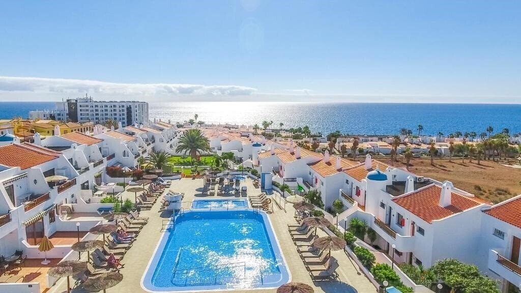 Отель Sunset View Club 3*