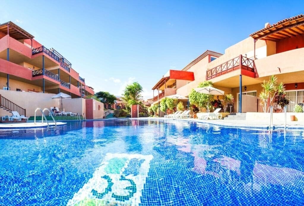 Отель El Cerrito 3*