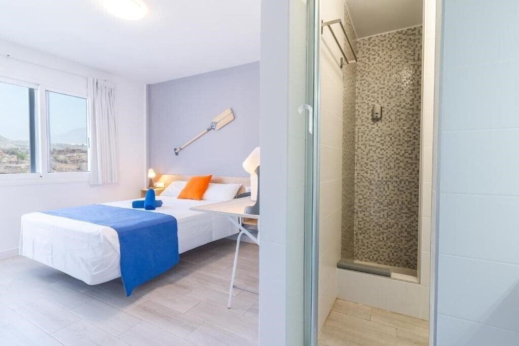 Фотография Hostal Pension Neon 2*