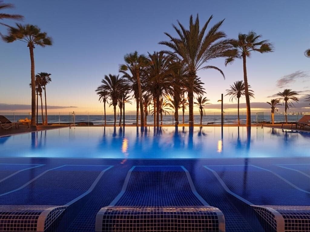 Картинка H10 Conquistador 4*