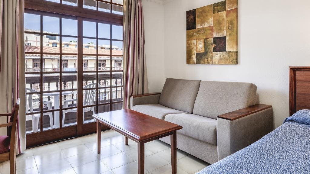 Зображення Apartamentos Be Smart Florida (ex. Luabay Florida) 3*