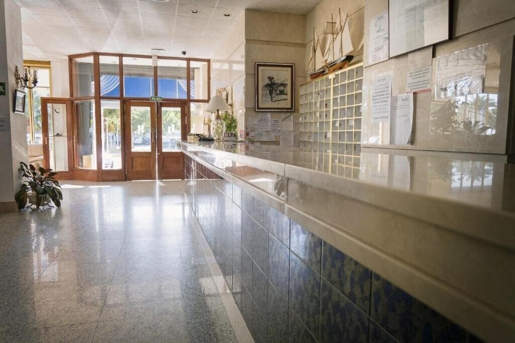 Фотографія Hotel Neptuno 3*