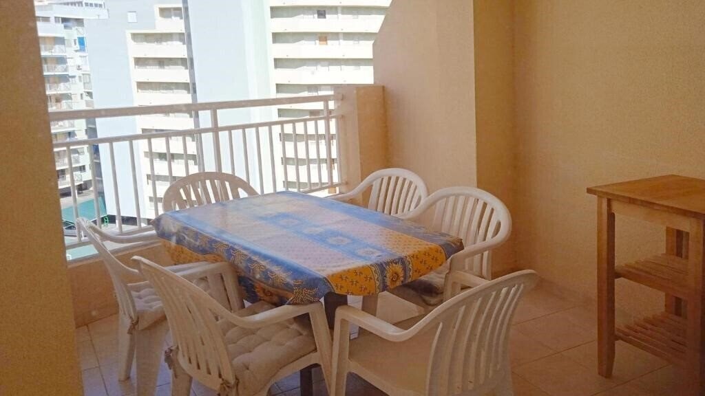 Готель Apartamentos Capricho 3000 2*