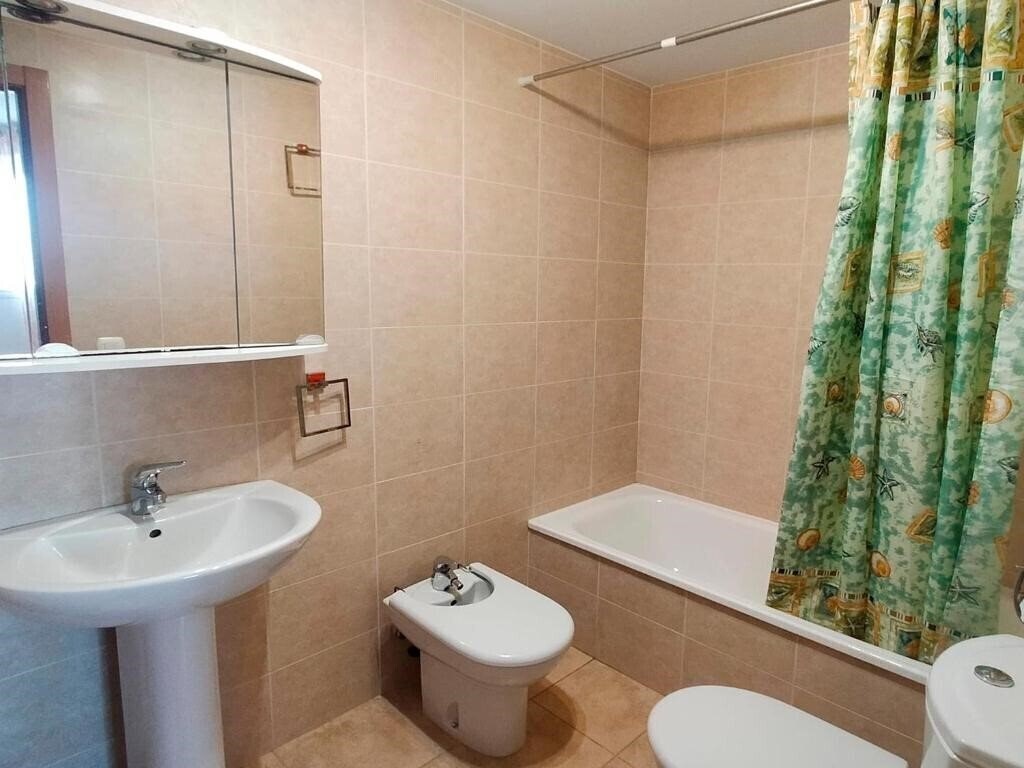 Фотографія Apartamentos Oropesa Del Mar Suites 3000 3*