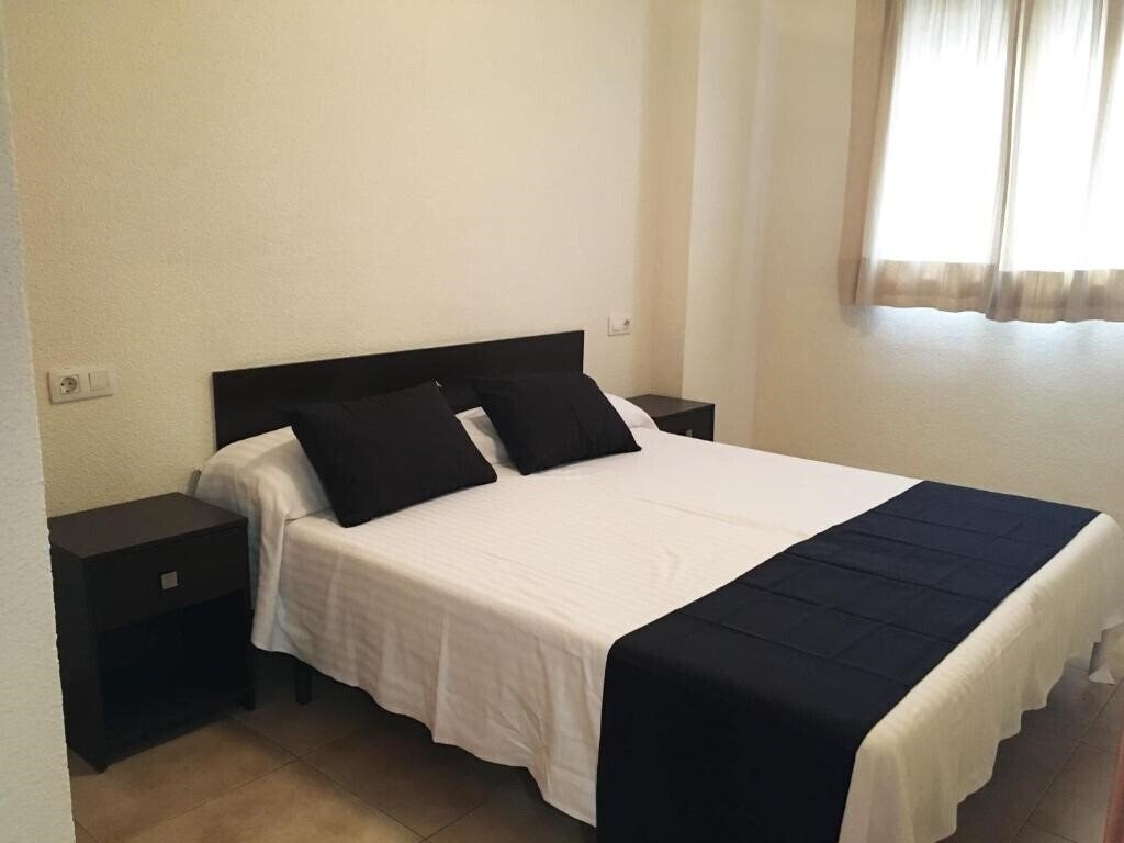 Фото Apartamentos Residencial Dona Carmen 3000 3*